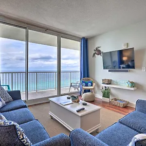 Beachfront Panama With Amenities Apartment