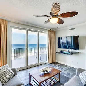 High-rise Pcb With Oceanfront Views And Pool! Apartment